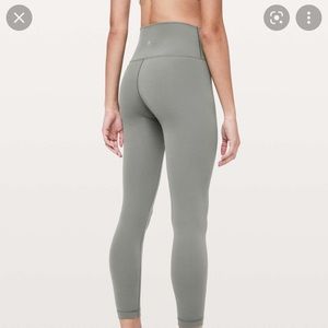 Lululemon Wunder Under